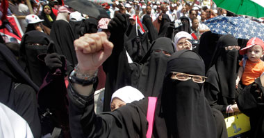 السيدات يتوافدن إلى التحرير للمشاركة فى المليونية الإسلامية