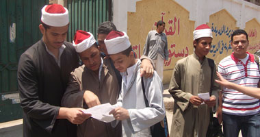 طلبة الأزهر: أسئلة "المستوى الرفيع" سهلة وواضحة
