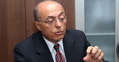 سيف اليزل: أنصح "مرسى" بألا يفرض وزيرا على الجيش دون رغبة القيادة
