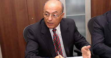 سيف اليزل: يجب أن يتحاور فى أزمة "سد النهضة" خبراء بالأمن القومى