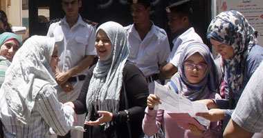 "التعليم" تعتمد نتيجة الثانوية العامة وتحدد أسماء الأوائل مساء اليوم