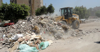 الجيزة تبدأ تجربة جديدة لجمع القمامة من المنازل بدل الشركات الوطنية