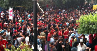 "لازم" تعلن تضامنها مع "ألتراس أهلاوى".. وتصف موقفه بالمشرف