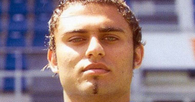 مشوار محترف.. أحمد صلاح حسنى من التألق في الدورى الألماني إلى بوابة الفن