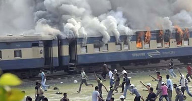 حريق  بعربة توليد القوى بالقطار 981 يعطل الرحلة لمدة ساعة بسوهاج