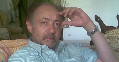 نجل عبد العزيز مخيون يعلن شفاء والده بعد إصابته بفيروس كورونا 