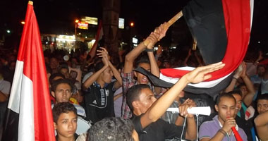 المتظاهرون بالوادى الجديد ينهون مظاهرات تفويض القوات المسلحة