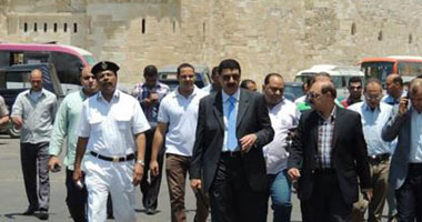 مدير أمن الإسكندرية يتفقد تأمين الأفواج والمزارات السياحية