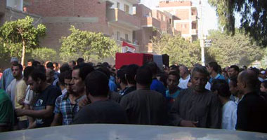 فى الذكرى الأولى لشهداء مذبحة رفح من أبناء الشرقية..أهالى الشهداء: دموعنا لم تجف منذ رحيلهم.. نطالب بإجراء تحقيقات النيابة حول الأنباء المسربة بتورط قيادات حماس.. ولا نقبل سوى القصاص لـ"فلذات أكبادنا"