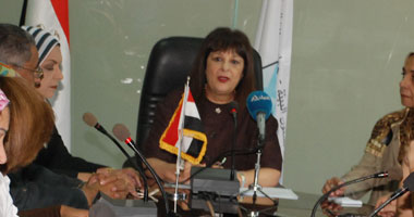 وزيرة البيئة: علينا أن نتحد جميعًا للقضاء على القمامة
