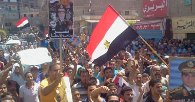 مسيرة حاشدة لأهالى قلين بكفر الشيخ لتفويض السيسى