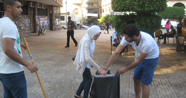 بالصور.. شباب "إحنا هنبنيها" بالمنصورة يتعهدون ببناء مصر من جديد