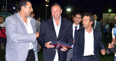 بالصور.. الخطيب والعامرى وزاهر يحضرون مؤتمرا للطب الرياضى