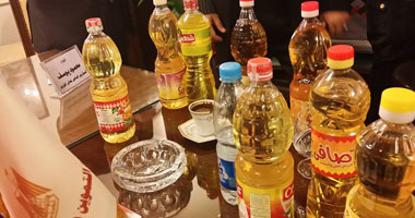 أخر فرصة لتسجيل رقم التليفون وتحديث بطاقات التموين.. فيديو