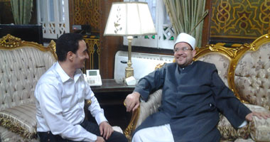 وزير الأوقاف لـ"اليوم السابع": لسنا أصحاب مصلحة بل أصحاب قضية.. والتعاون مع الجمعيات الدعوية يرسمه ميثاق الشرف.. ومطبوعات "الأعلى للشئون الإسلامية" لتدعيم القيم الروحية ولا مجال لخطف الثقافة الوسطية