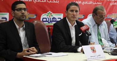 "اليوم السابع" ينشر السيرة الذاتية لمدرب الأحمال الجديد للأهلى