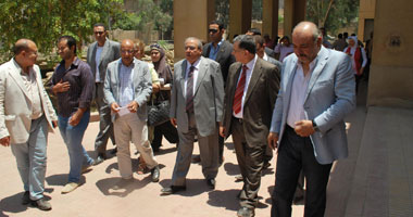 بالصور.. وزير الثقافة يتفقد منزل الزعيم جمال عبد الناصر