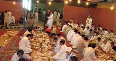 شهر رمضان يعيد الهدوء لشواطئ الإسكندرية
