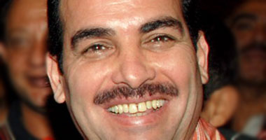 أحمد عبد العزيز يشارك فى بطولة مسلسل "الأب الروحى" أمام محمود حميدة