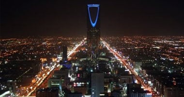 مواقف الرياض تفعل المواقف المدارة المجانية في حيي المغرزات والنزهة
