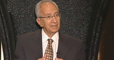 اليوم.. محمود سلطان ضيف "الموجز" على "الثقافية"