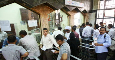 السكة الحديد تطرح اليوم تذاكر قطارات 27 رمضان للحجز أمام المسافرين