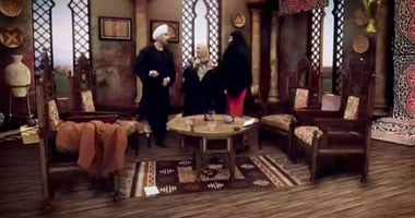 غلطة إخراجية تقطع ساق مكى فى مسلسل "الكبير"