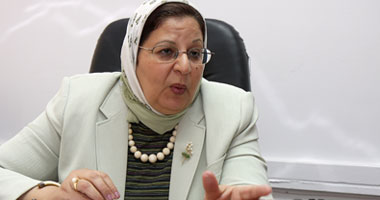 أستاذة اجتماع جنائى تنتقد الاعتداء على رجال الشرطة 