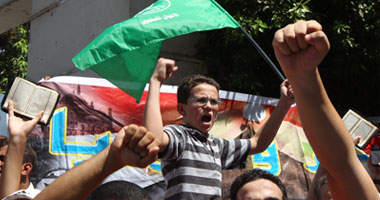 السويد تفضح محاولات عناصر الإخوان الإرهابية لاختراق مجتمعها المدنى.. وتؤكد: الجماعة تعمل على بناء مجتمعات موازية داخل البلاد.. وتقرير رسمى: تزايد أعداد اللاجئين من أفريقيا يهدد أمن المملكة 