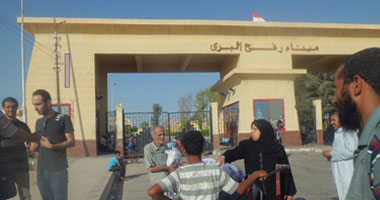  عودة وفد سنغافورى من غزة ضمن 1219 عابرا من معبر رفح 