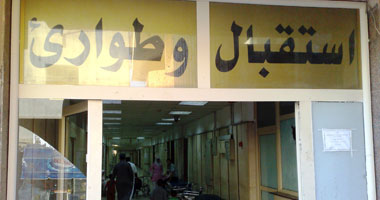 إصابة 4 أشخاص من أسرة واحدة من البحيرة فى انقلاب سيارة بمطروح