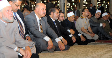الرئيس يصلى الجمعة فى التجمع الخامس تزامنا مع تظاهرات اليوم