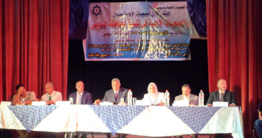 مائدة حوار للجمعيات الأهلية بالسويس لمناقشة القانون الجديد 