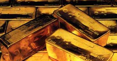 الذهب يتراجع 7 جنيهات بعد ارتفاع الجنيه أمام الدولار