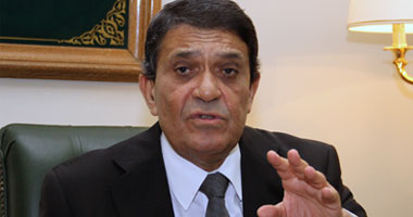 عابدين يتوجه لبورسعيد غدا ليلتقى بمحافظى إقليم القناة