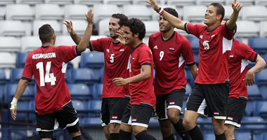 بالصور.. الفراعنة إلى ربع نهائى كرة القدم بالأولمبياد.. وسقوط حامل راية المصريين.. والصين تواصل تصدرها للدورة بـ30 ميدالية.. والشيخة موزة تزور البعثة القطرية.. وديوكوفيتش وويليامز يتقدمان فى التنس