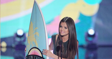 سيلينا جوميز وساندرا بولوك وبرونو يحصدون جوائز " Teen Choice Awards"