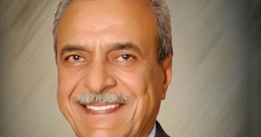 محافظ المنيا يطالب بتوفير أراض للقطاع الخاص مجانا لبناء مدارس