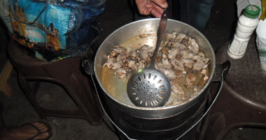 خبير يحذر من المقلاة الحديدية والنحاسية وتكرار استخدام زيوت القلى