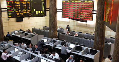 مجالس الإدارات مستمرة فى البيع بالبورصة الجلسة السابقة 