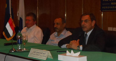 مؤتمر بالغردقة لبث الطمأنينة فى نفوس أعضاء الجالية الروسية 