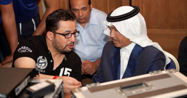 المخرج يعقوب المهنا ينفى خلافه مع محمد عبده