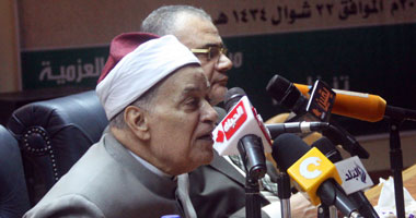 وكيل الأزهر السابق يصل "الصحفيين" لحضور مؤتمر الطرق العزمية