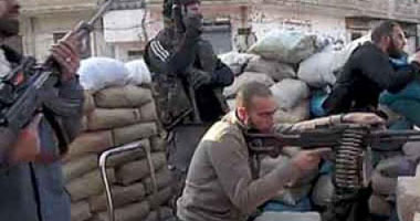مقتل 71 شخصا بينهم 50 جنديا من قوات الأسد فى ريف حماة