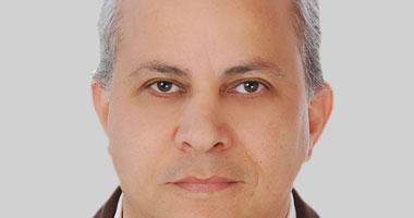 الفنون التشكيلية تطرح استمارات صالون الشباب على موقعها الرسمى
