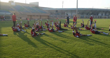 المنتخب الأولمبى يؤدى مرانا قويا استعدادا للسفر للمغرب 