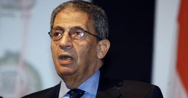 وزير مالية الكويت الأسبق يصف نظام الكفيل بالعبودية