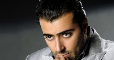 باسم ياخور فى لندن منتصف يوليو