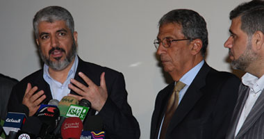 مشعل يحمل "فتح" تأخير المصالحة الفلسطينية