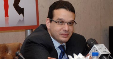 العاملون بـ"140 دليل" بالمصرية للاتصالات يفضون اعتصامهم 
